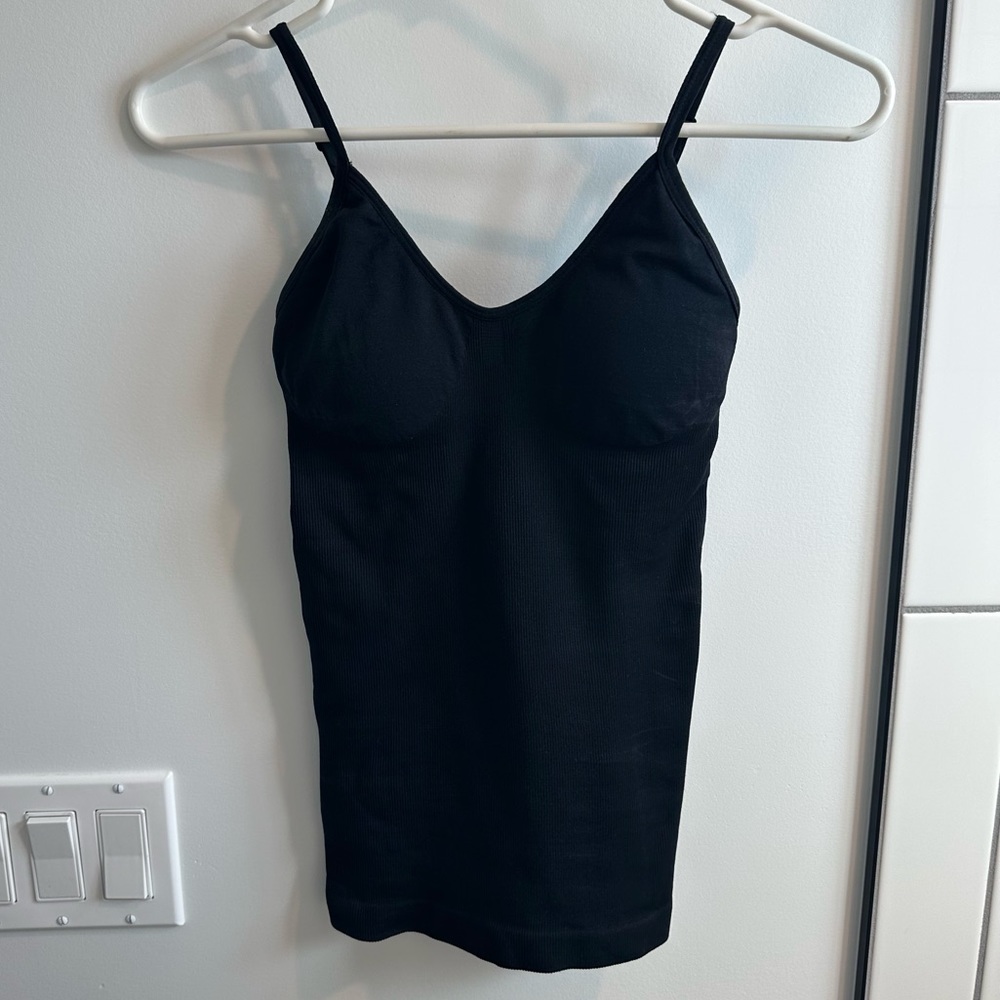 Under Where? Woman’s Black Shape Wear Tank Top Small